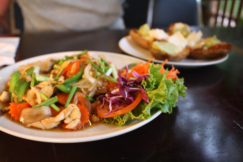 thai stir fry koh lanta at the tavern bar